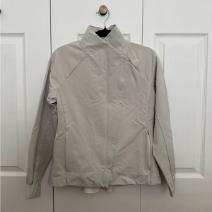 New Balance Women’s Q Speed Run Crew Performance Jacket – Grey, Size M